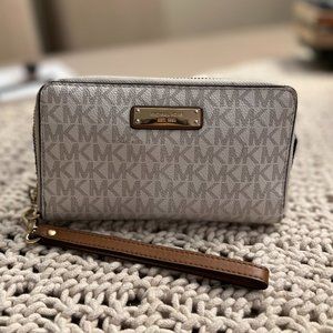 Michael Kors Beige MK Logo Travel Wristlet Phone holder